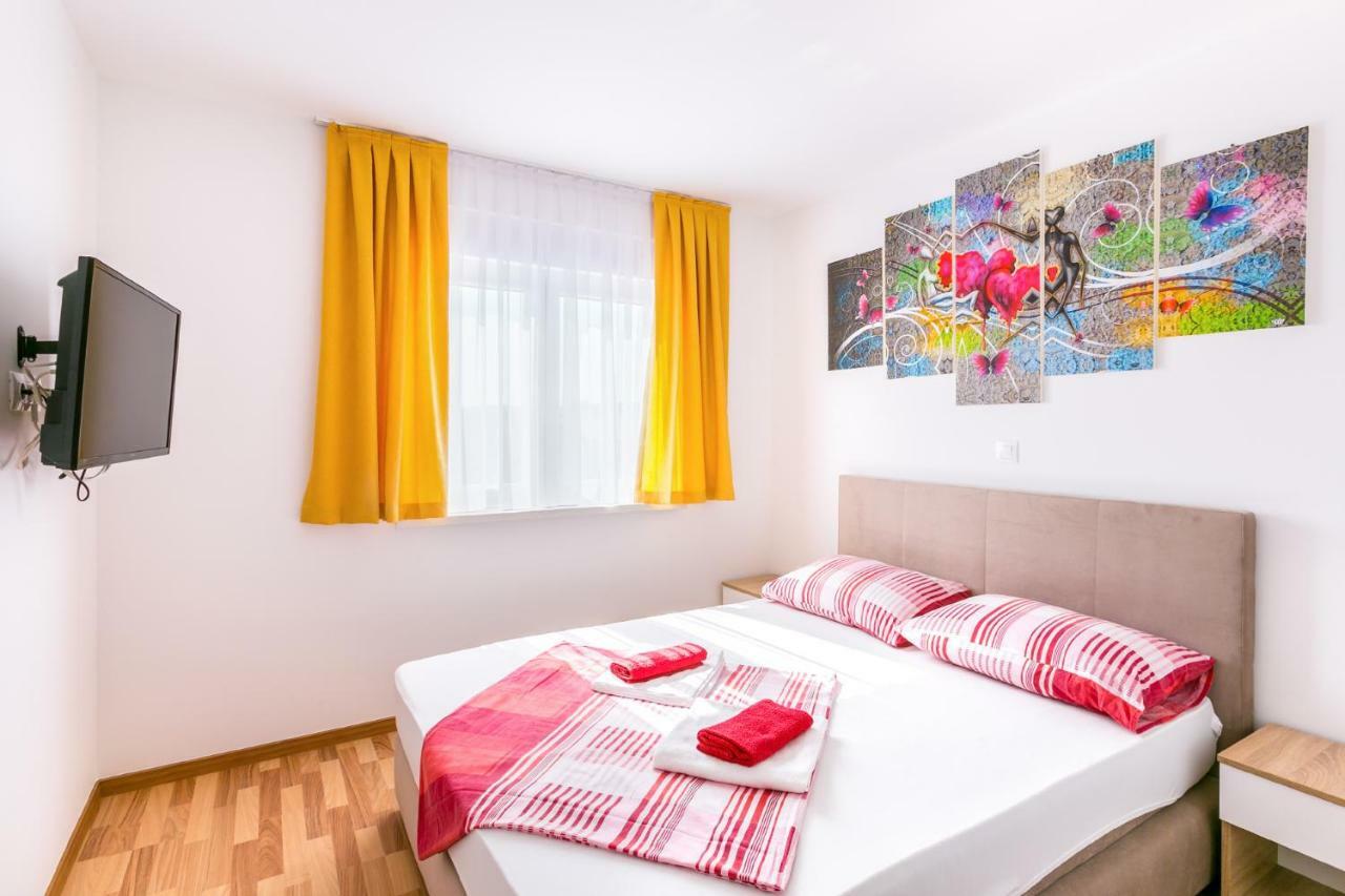 Dragan K2 Hotel Medulin Exterior photo